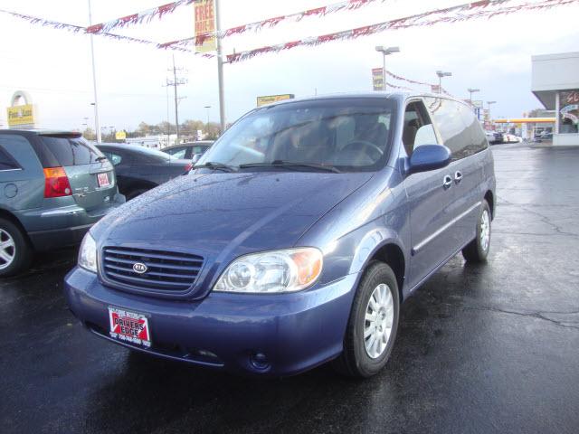 Photo of 2003 Kia Sedona