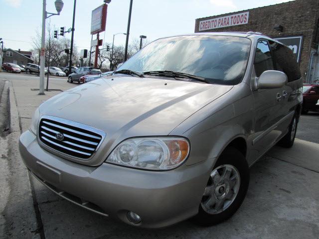 Photo of 2002 Kia Sedona