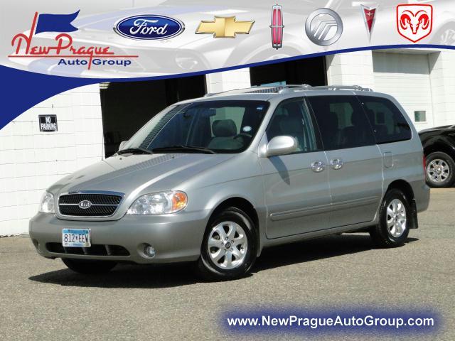 Photo of 2004 Kia Sedona