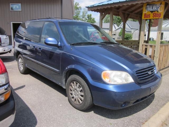 Photo of 2002 Kia Sedona
