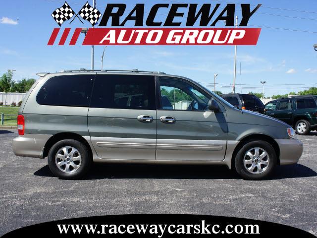 Photo of 2004 Kia Sedona