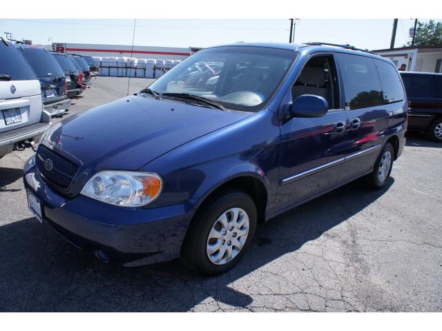 Photo of 2004 Kia Sedona