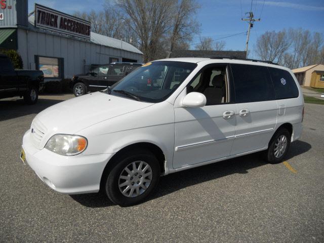 Photo of 2003 Kia Sedona