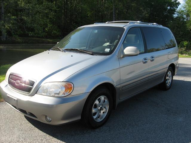 Photo of 2005 Kia Sedona