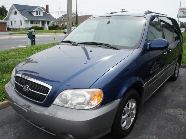 Photo of 2005 Kia Sedona