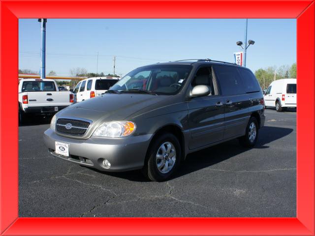 Photo of 2005 Kia Sedona