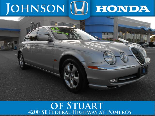 Photo of 2002 Jaguar S-Type