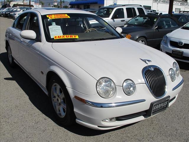 Photo of 2003 Jaguar S-Type
