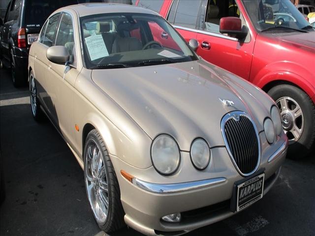 Photo of 2003 Jaguar S-Type