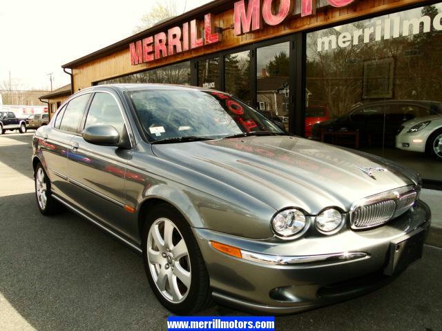 Photo of 2004 Jaguar X-TYPE