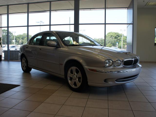 Photo of 2002 Jaguar X-Type