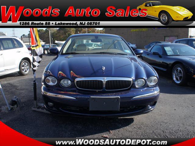 Photo of 2003 Jaguar X-Type