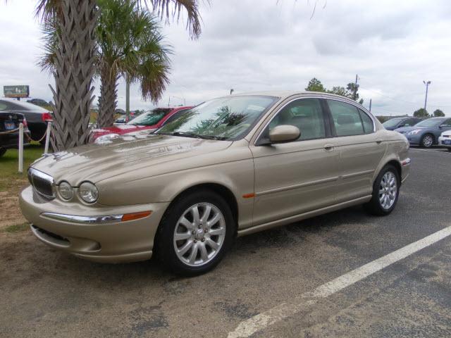 Photo of 2002 Jaguar X-Type