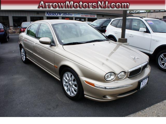 Photo of 2002 Jaguar X-Type
