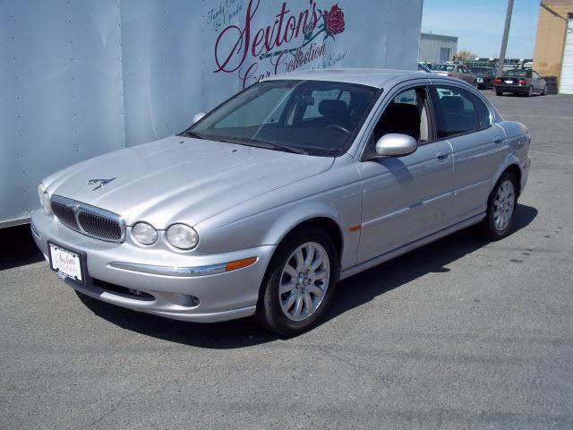 Photo of 2002 Jaguar X-Type