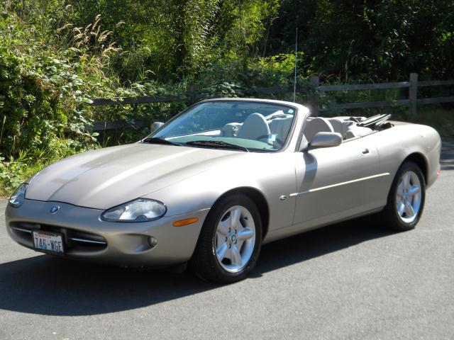 Photo of 1997 Jaguar XK8