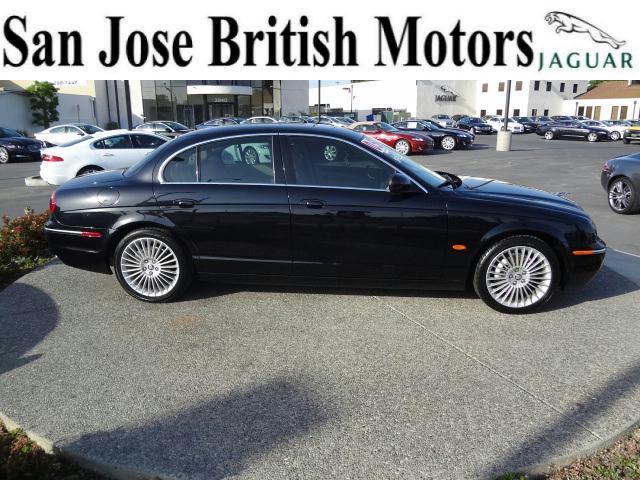 Photo of 2005 Jaguar S-TYPE