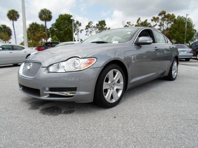 Photo of 2009 Jaguar XF