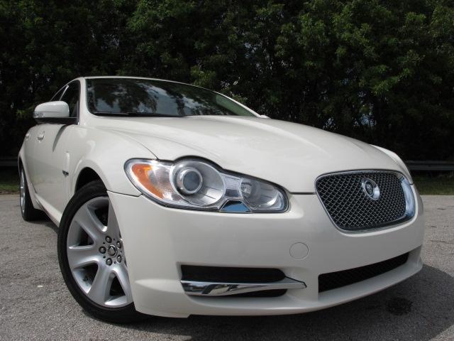 Photo of 2009 Jaguar XF
