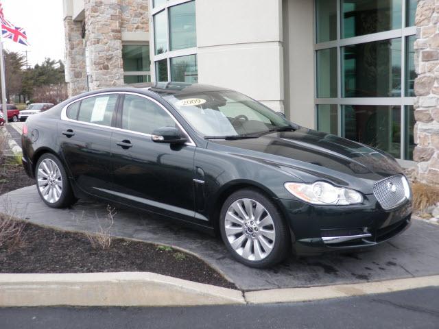 Photo of 2009 Jaguar XF