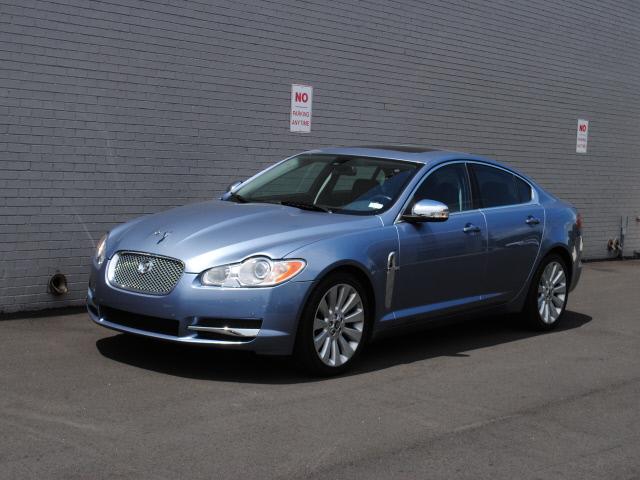 Photo of 2009 Jaguar XF