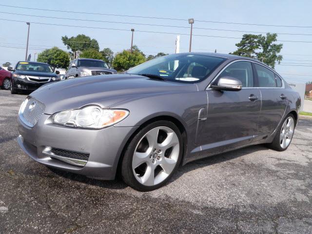 Photo of 2009 Jaguar XF