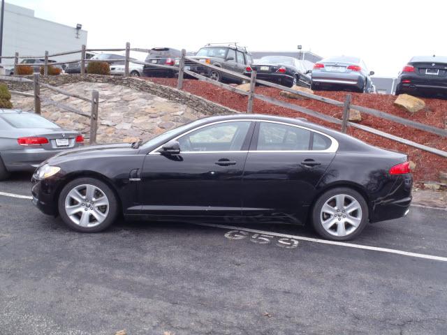 Photo of 2011 Jaguar XF
