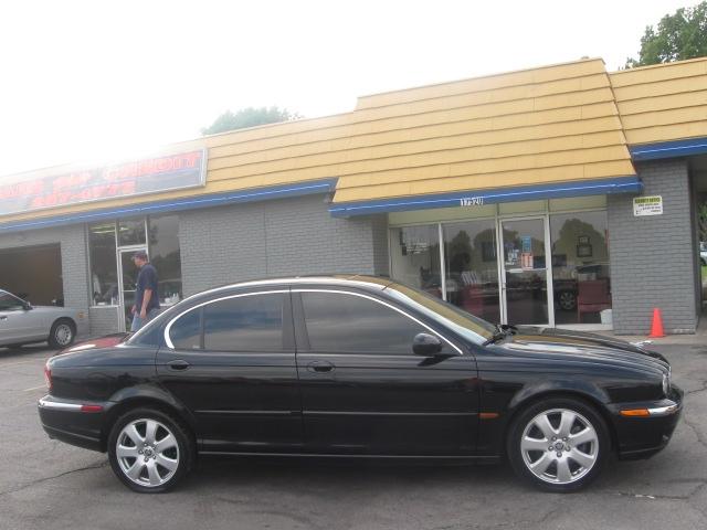 Photo of 2006 Jaguar X-Type