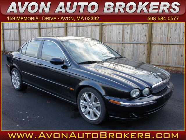 Photo of 2005 Jaguar X-Type