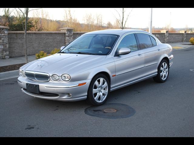 Photo of 2005 Jaguar X-Type
