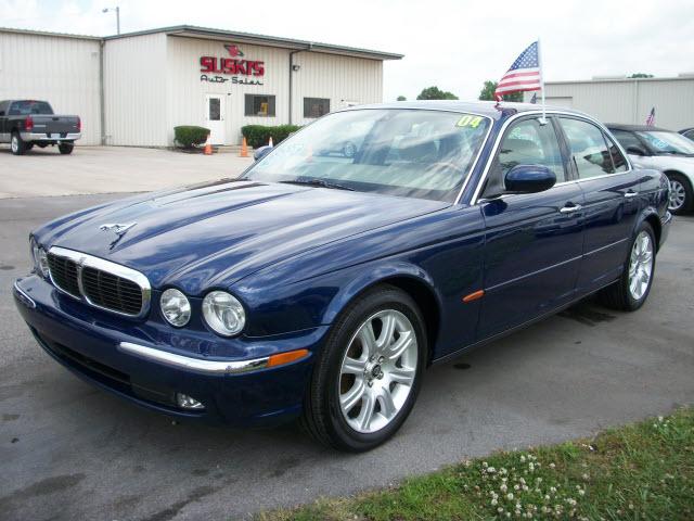 Photo of 2004 Jaguar XJ8
