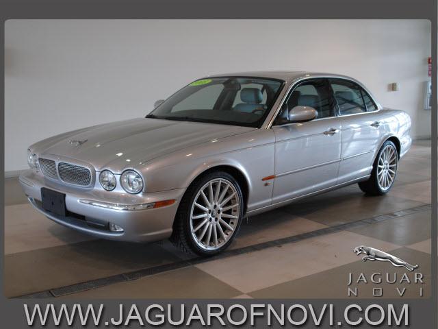 Photo of 2005 Jaguar XJR