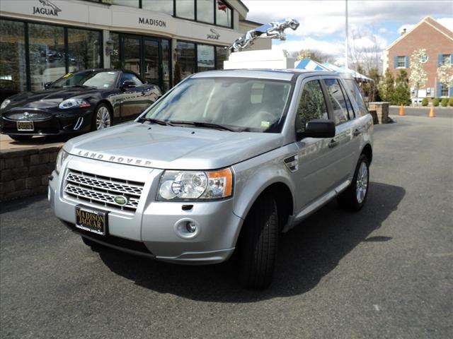 Photo of 2010 Land Rover LR2