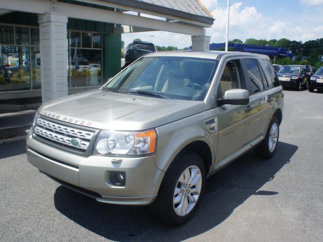 Photo of 2011 Land Rover LR2