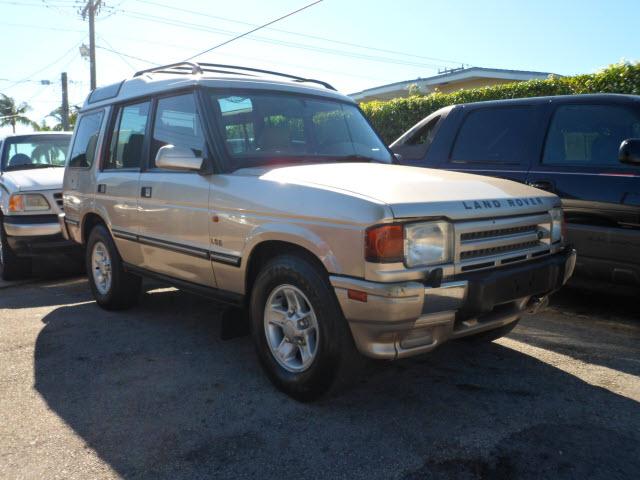 Photo of 1998 Land Rover Discovery