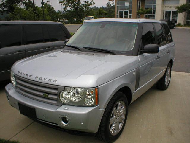 2008 Land Rover Range Rover Color: Zermatt Silver Metallic Automatic VIN: SALME154X8A293246 N/A 14424 mi Southern Automotive Companies Little Rock, AR