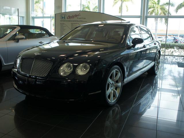 Photo of 2006 Bentley Continental Flying Spur
