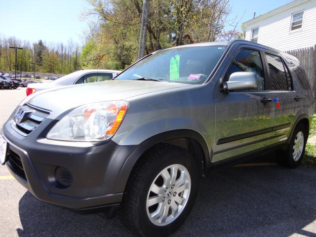 Photo of 2005 Honda CR-V