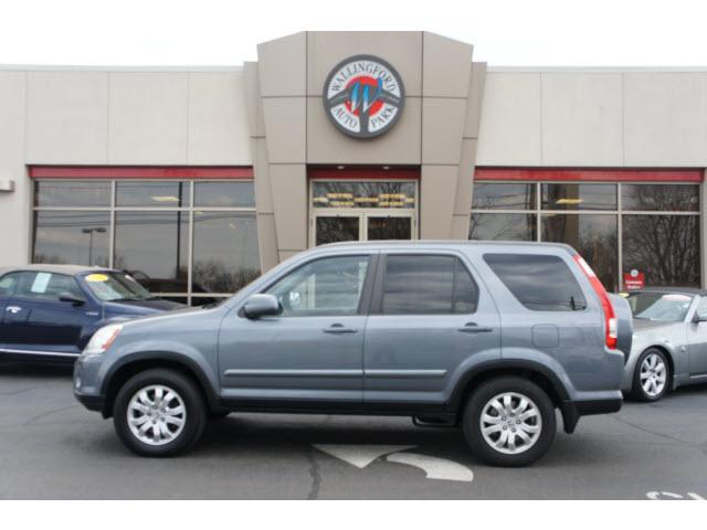 Photo of 2005 Honda CR-V