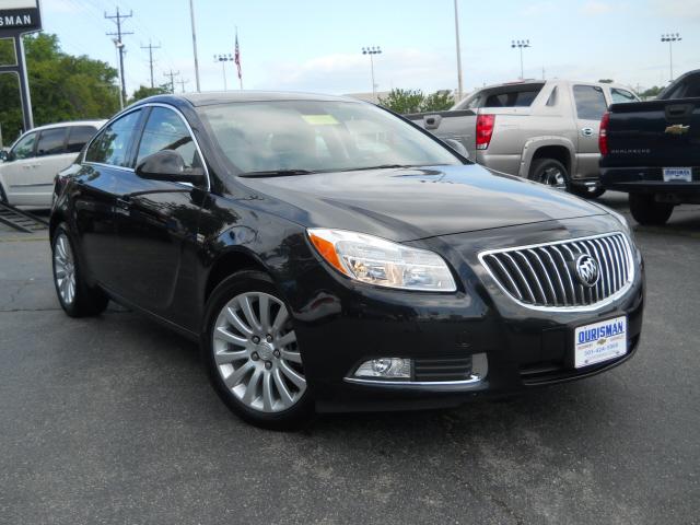 Photo of 2011 Buick Regal