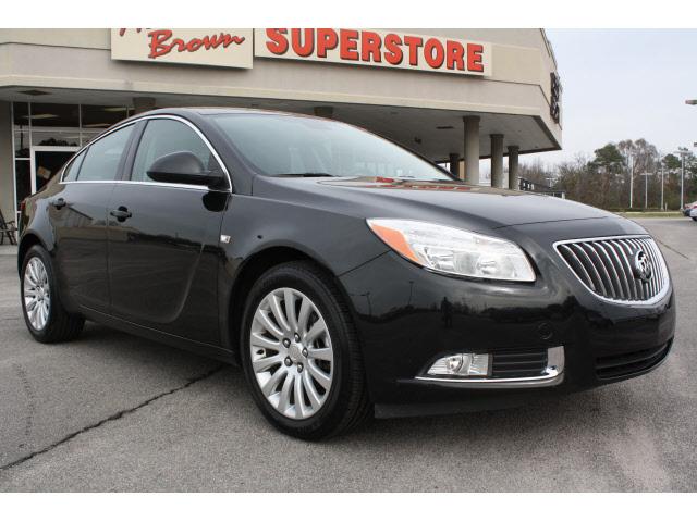 Photo of 2011 Buick Regal