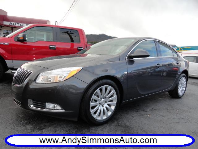 Photo of 2011 Buick Regal