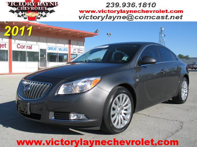 Photo of 2011 Buick Regal