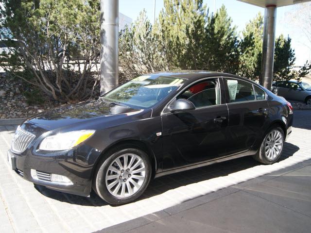 Photo of 2011 Buick Regal