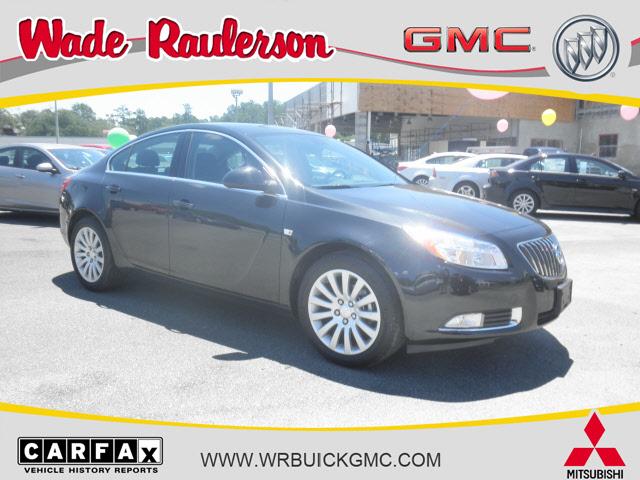Photo of 2011 Buick Regal