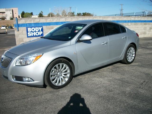 Photo of 2011 Buick Regal