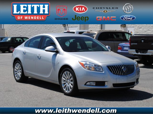 Photo of 2011 Buick Regal
