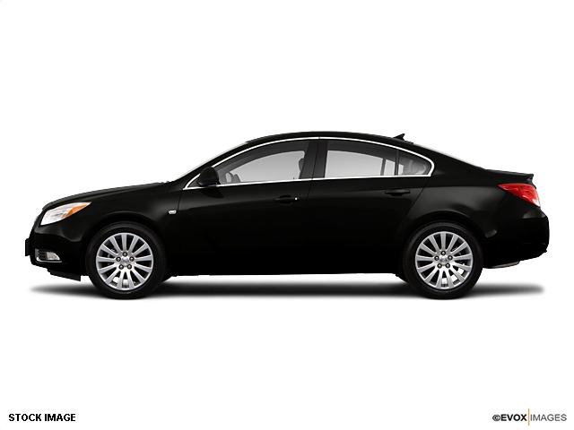 Photo of 2011 Buick Regal