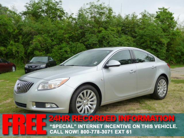 Photo of 2011 Buick Regal