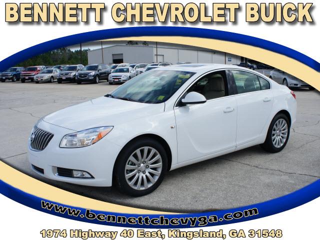 Photo of 2011 Buick Regal